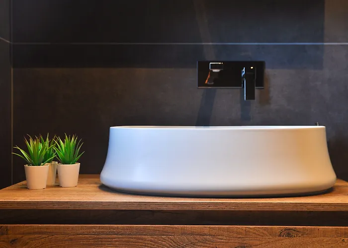 Deer House Nocleg ze śniadaniem 3*